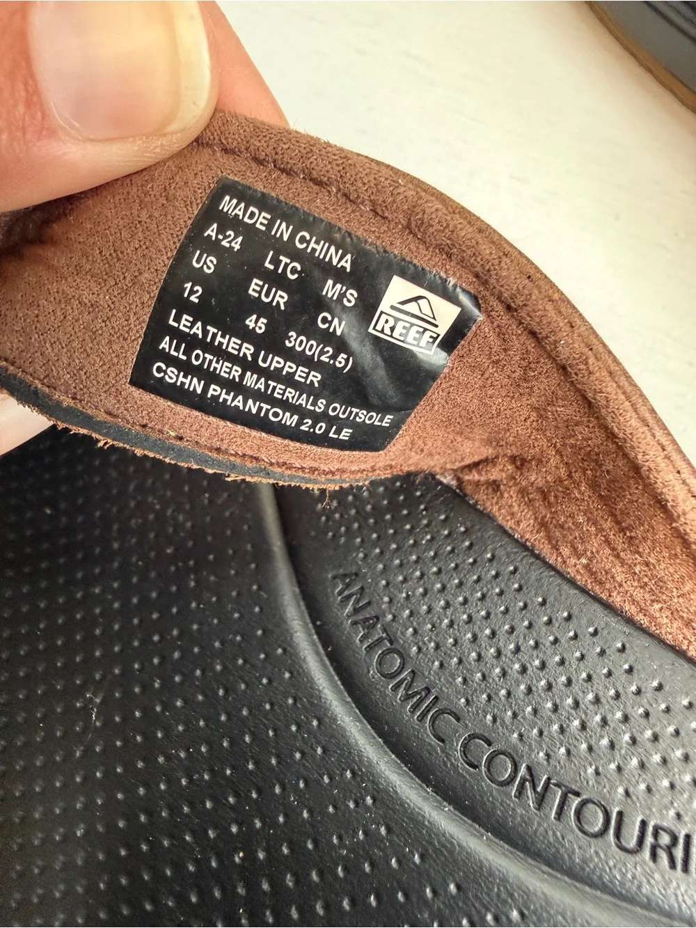 Reef Cushion Phantom LE 2.0 Flip-Flop Sandals- Brown/Black NWOT